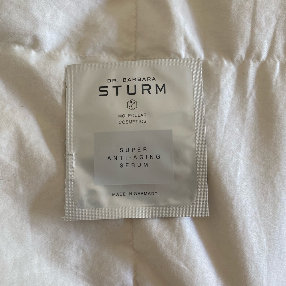 Dr. Barbara Sturm Super Anti-Aging Serum Sample
